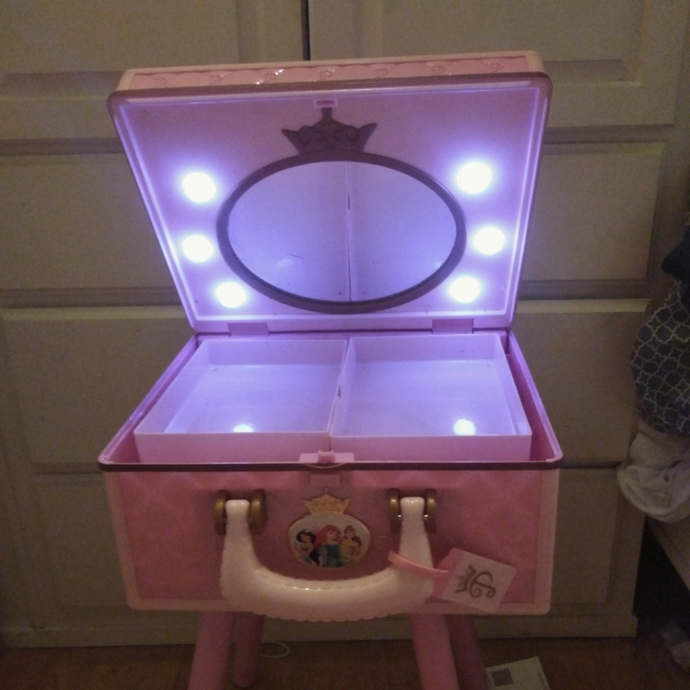 Girl beauty chest